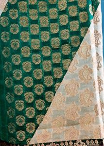 Emerald Green &amp; Cream Saree Fabric