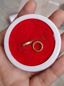 Beautiful New Small Stone Earrings 😍 Gold