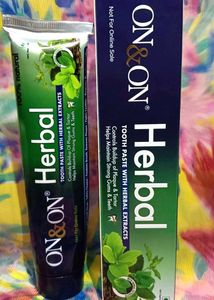 Herbal Toothpaste With Harbal Extracts