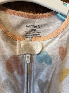 Carter&#39;s Heart Print Footed Pajamas - 9M