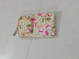 mobile pouch for women