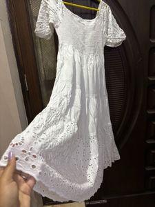 White Eyelet Midi Dress.SIZE-30-36.