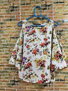 floral butterfly sleeve top