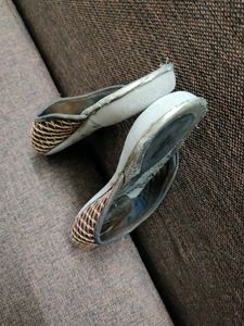 Ethnic Half Mojris