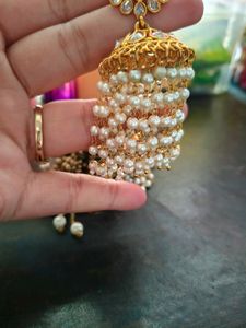 Earings and broach combo