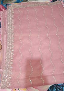 Beautyful Saree With Padded Blouse