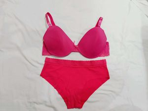 🇳🇿💫💗Rose Colour Imported Bra Penty Set