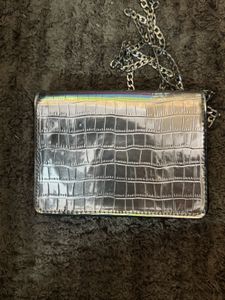Micro Kendall +kylie Sling Bag ( Check Small Flaw)