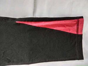 Old Navy Crop Black Yoga Half Pants Women