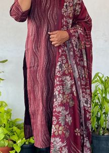 New Kurtha And Shawl Set -M to XL