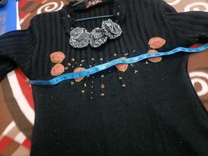 Black Long Sweater In XL Size For Women