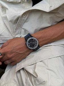 Stylish Men&#39;s Watch