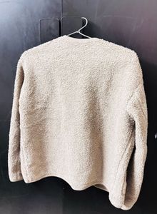 Uniqlo Beige Fleece Jacket