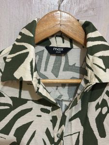 Leaf Print Button-Down Shirt