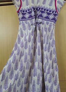 Chic White Printed Dress 👗