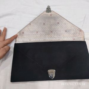 Sling Clutch With Chain