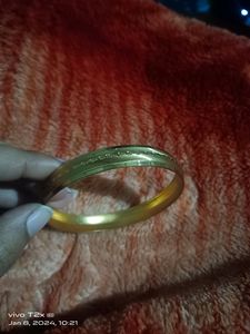Women Gold Plated Bangle