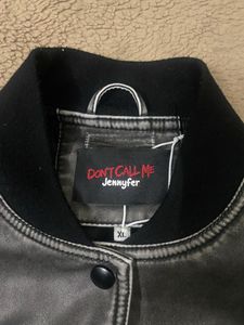 Stylish Gray Leather Bomber Jacket