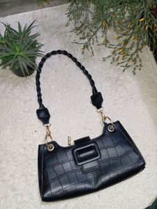 Beautiful Shoulder Bag.