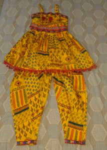 Cute Yellow Dress Set