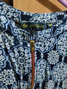 Printed Casual Dress with front zip