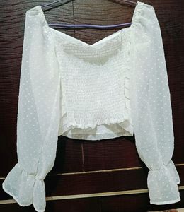 TRENDY FASHIONABLE GEORGETTE CROP TOP