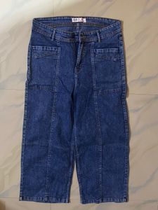 N4 - Baggy Jeans