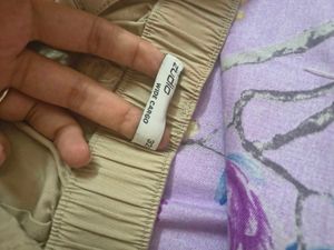 Khaki Cargo Pants(Size L)
