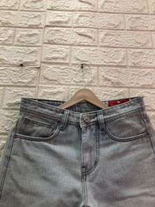 Light Wash Denim Jeans