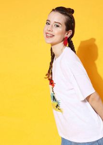 Stylish White Graphic Tee