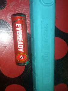 Torch Cell Vali....not Rechargeable