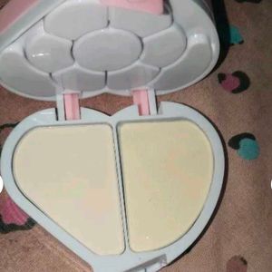 Heart Shaped Makeup Palette
