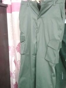 ADJUSTABLE STRAIGHT FIT CARGO PANTS