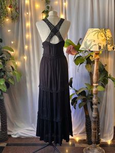 Elegant Black Maxi Dress