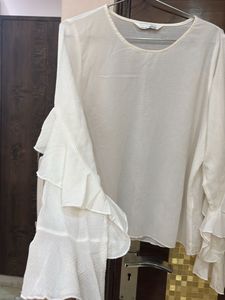 Frill Sleeves Top