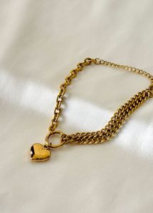 Gold Heart Charm Chain Bracelet