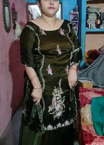 Elegant Green Embroidered Salwar Suit