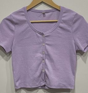 V neck button crop top