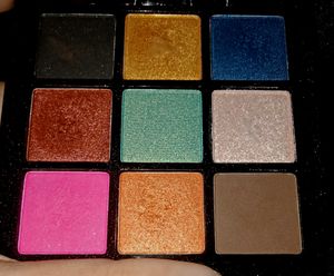 Swiss Beauty Eyeshadow Palette