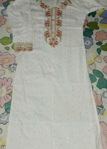 White Embroidered Kurta