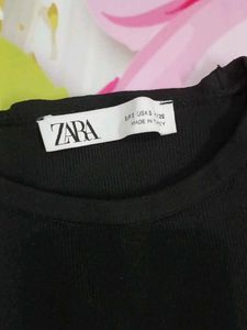 (1100)Zara Black Ruched Cropped Long Sleeve