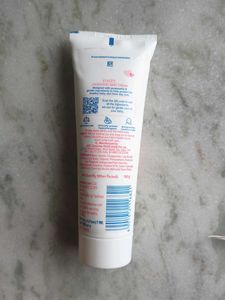 Johnson&#39;s Baby Cream 💗🤍