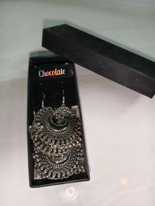 Necklace &amp; Earring Set