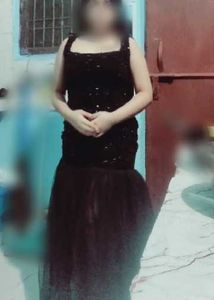 FISH CUT GOWN 🌷WITH GLOVES 🧤