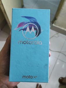MotoX4 6/64 (Super black),Free Skullcandy Earphone