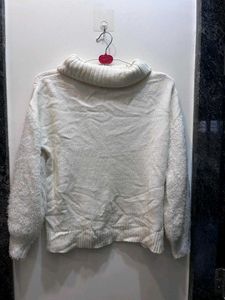 Cozy White Cable Knit Sweater