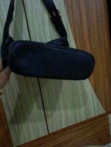 Vintage Coach Leather Shoulder Bag