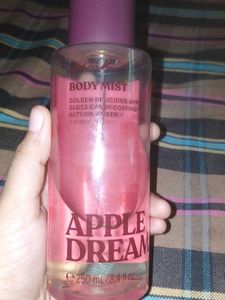 PINK Apple Dream Body Mist