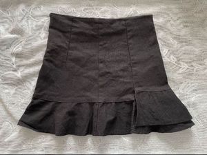 Ruffled Hem Mini Skirt