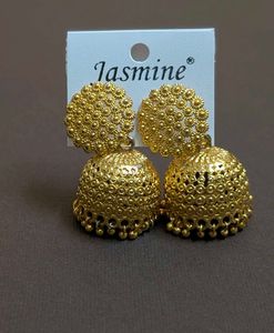 Beautiful Gold Jhumkis